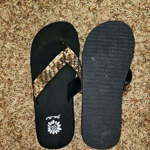 Yellow box flip flop